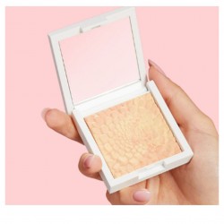 Foto di Goovi Blotting Powder Cipria Opacizzante Tonalità 02 8,5g Foto di Goovi Blotting Powder Cipria Opacizzante Tonalità 02 8,5g