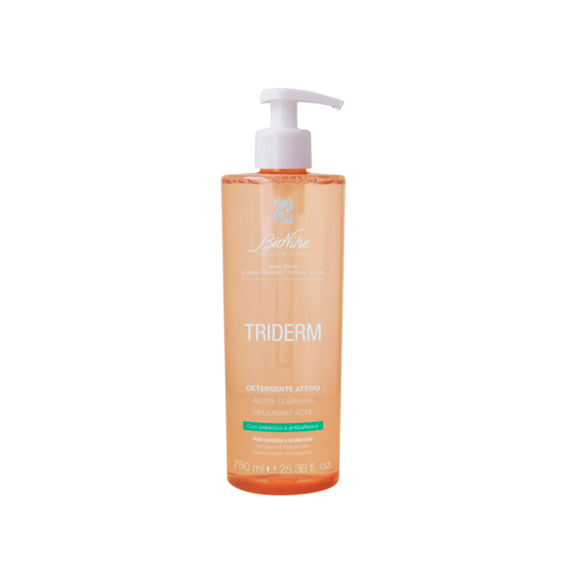 flacone di Bionike Triderm Detergente Attivo Antibatterico 750 ml flacone di Bionike Triderm Detergente Attivo Antibatterico 750 ml