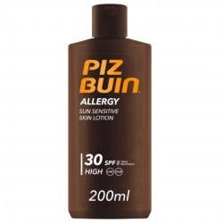 Flacone di Piz Buin Allergy Latte Solare Pelle Sensibile SPF30 Lozione 200ml Flacone di Piz Buin Allergy Latte Solare Pelle Sensibile SPF30 Lozione 200ml