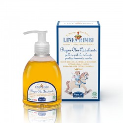 Flacone di Helan Bagno Olio Addolcente Bimbi 240 ml Flacone di Helan Bagno Olio Addolcente Bimbi 240 ml
