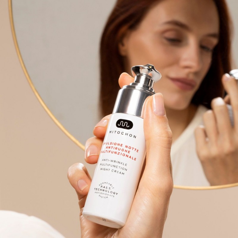 Mitochon Emulsione Notte Antirughe Multifunzionale Viso e Décolleté 30ml
