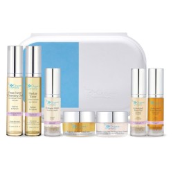 Prodotti di The Organic Pharmacy The Essential Kit per Tutti i Tipi di Pelle Prodotti di The Organic Pharmacy The Essential Kit per Tutti i Tipi di Pelle