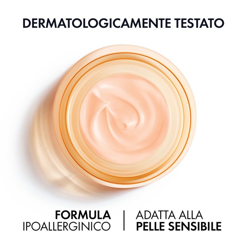 Primo piano di Vichy Neovadiol Crema Rassodante Anti Macchie con Protezione SPF50 50ml Primo piano di Vichy Neovadiol Crema Rassodante Anti Macchie con Protezione SPF50 50ml