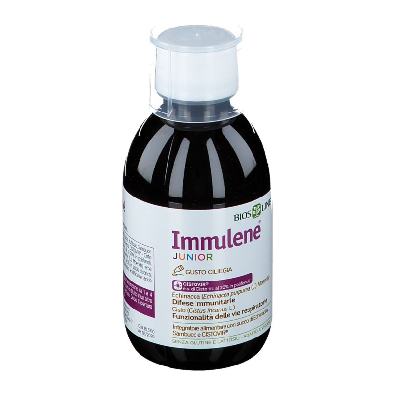 Primo piano di Immulene Junior Sciroppo Bambini per Difese Immunitarie 200ml Primo piano di Immulene Junior Sciroppo Bambini per Difese Immunitarie 200ml