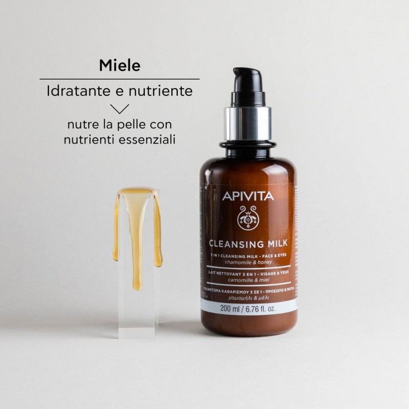 Foto illustrativa del packaging di Apivita Face Cleansing Latte Detergente 3in1 Viso Occhi 200ml Detergente Naturale Foto illustrativa del packaging di Apivita Face Cleansing Latte Detergente 3in1 Viso Occhi 200ml Detergente Naturale