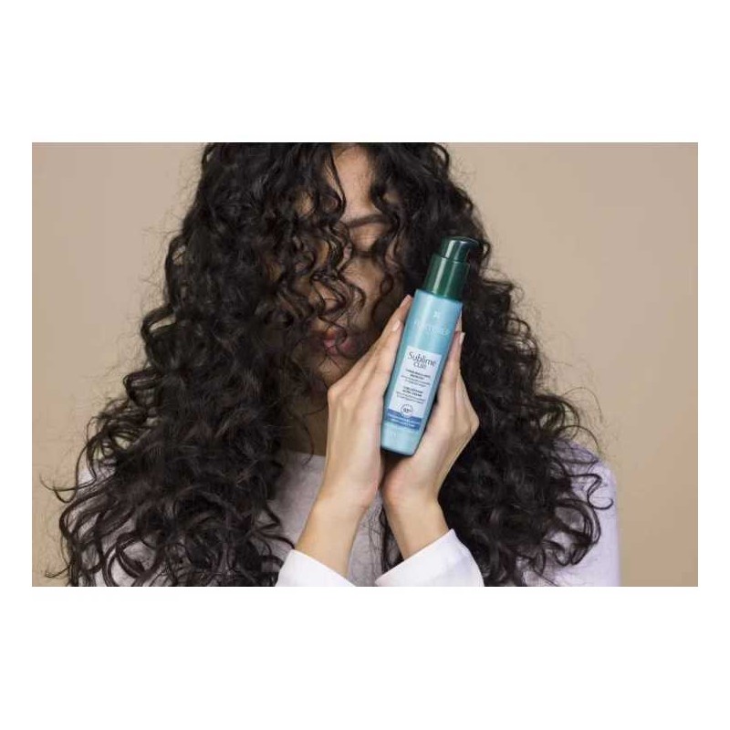 Aspetto del prodotto René Furterer Sublime Curl Trattamento Ricci Senza Risciacquo 100ml