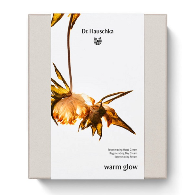 cofanetto Dr. Hauschka Warm Glow Crema Giorno 40ml + Siero 12,5ml + Crema Mani 10ml