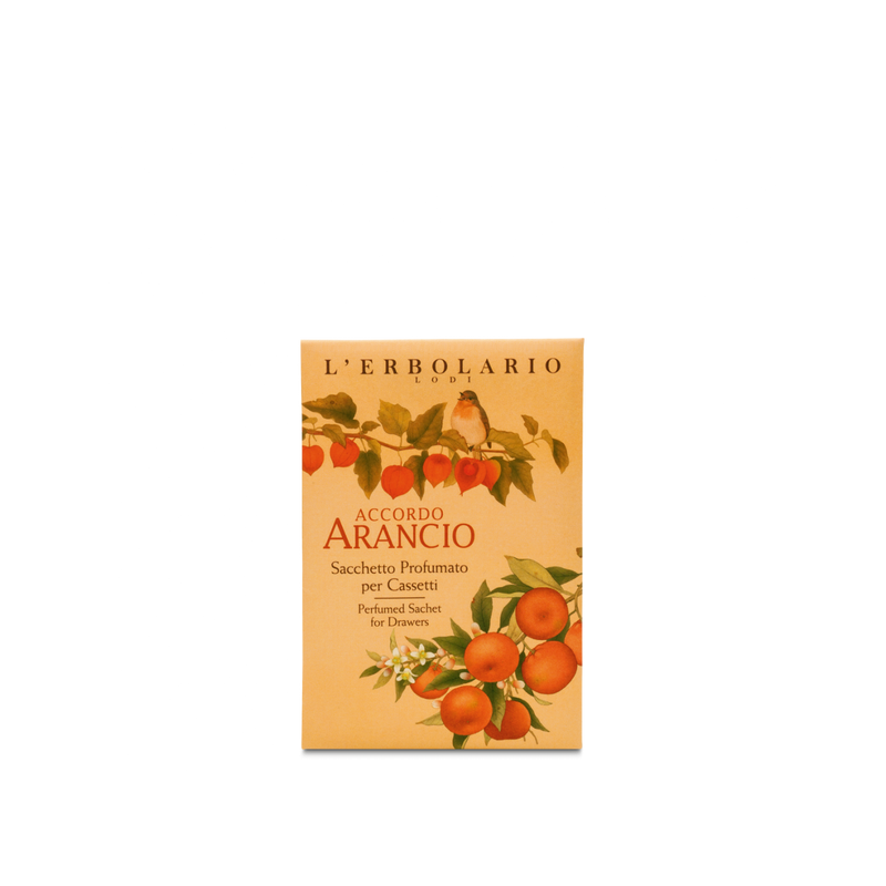 confezione di L’Erbolario Accordo Arancio Sacchetto Profumato Cassetti confezione di L’Erbolario Accordo Arancio Sacchetto Profumato Cassetti