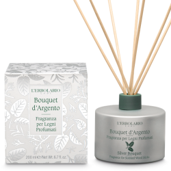 confezione di L’Erbolario Bouquet Fragranza Legni Confezione 200ml