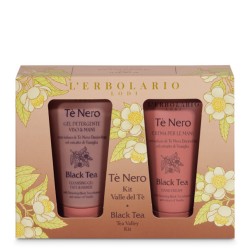 confezione di L’Erbolario Tè Nero Kit Valle Del Tè Gel Detergente Viso E Crema Mani Confezione Confezione 75 + 50ml confezione di L’Erbolario Tè Nero Kit Valle Del Tè Gel Detergente Viso E Crema Mani Confezione Confezione 75 + 50ml