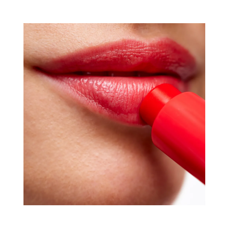 Isdin Reparador Labial con Acido Ialuronico Balsamo Labbra Colore Rosso Stick 4g Isdin Reparador Labial con Acido Ialuronico Balsamo Labbra Colore Rosso Stick 4g
