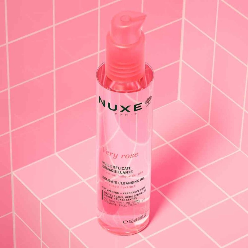 Foto esplicativa di Nuxe Very Rose Huile Delicate Demaquillante Olio Struccante Delicato Per Detersione Viso 150ml Foto esplicativa di Nuxe Very Rose Huile Delicate Demaquillante Olio Struccante Delicato Per Detersione Viso 150ml