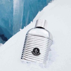 Moncler Pour Homme Eau de Parfum per Uomo Elegante e Naturale 100 ml Moncler Pour Homme Eau de Parfum per Uomo Elegante e Naturale 100 ml