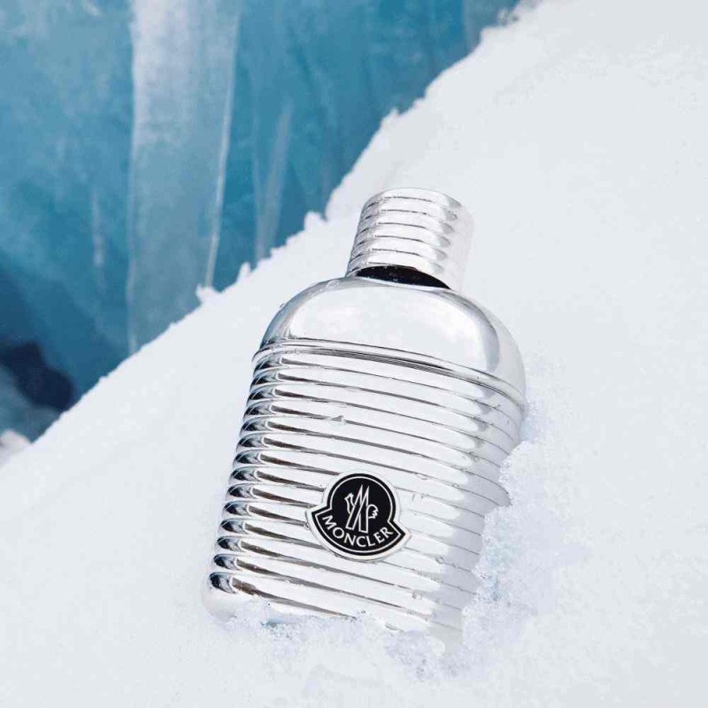 Moncler Pour Homme Eau de Parfum per Uomo Elegante e Naturale 100 ml