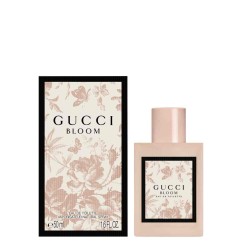 Gucci Bloom Eau de Toilette Donna, profumo floreale fresco per la femminilità, flacone spray 50 ml Gucci Bloom Eau de Toilette Donna, profumo floreale fresco per la femminilità, flacone spray 50 ml
